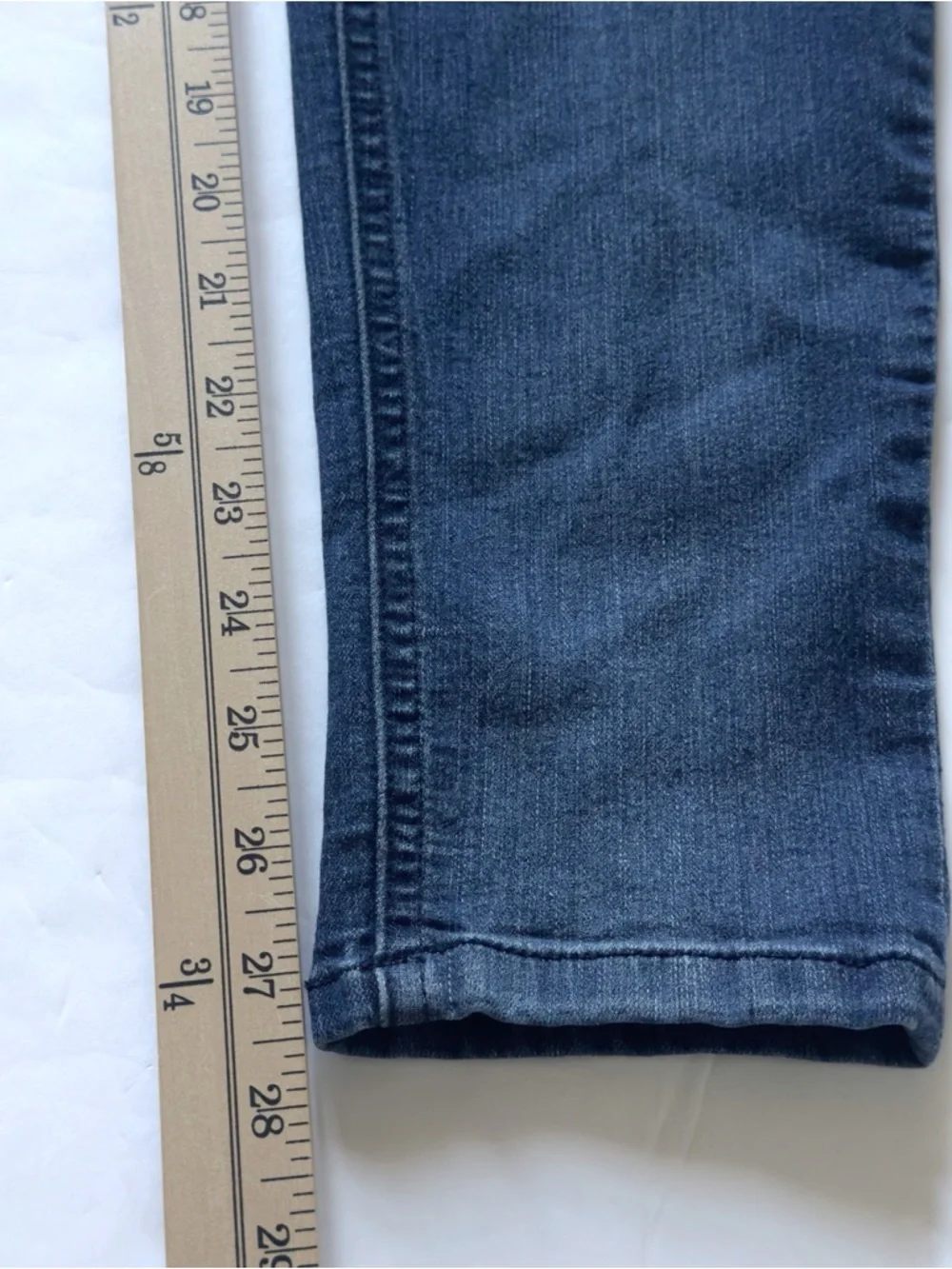 Democracy Ab Technology Skinny Jeans 10 Distressed Mid Rise Medium Wash Stretch